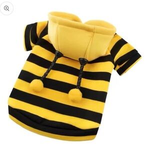 Beedric's Dog Bee Costume